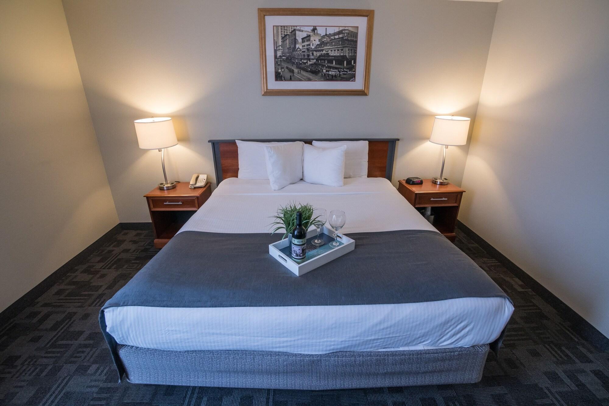 Hotel Westport Kansas City, Tapestry Collection By Hilton Екстер'єр фото