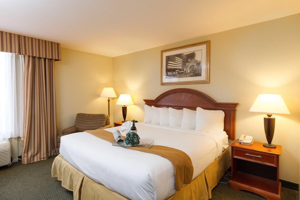 Hotel Westport Kansas City, Tapestry Collection By Hilton Екстер'єр фото