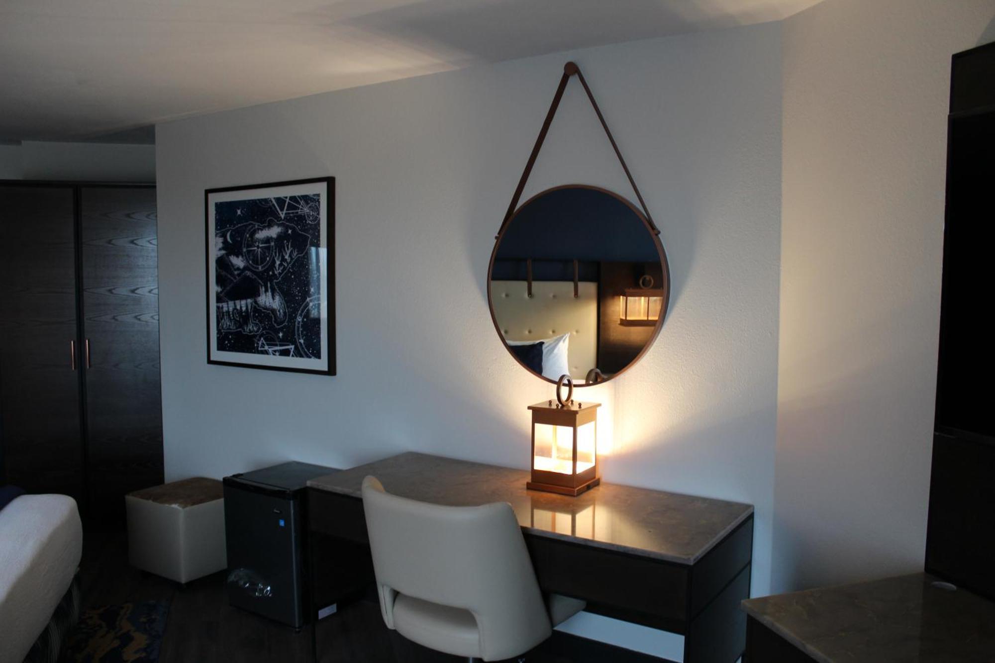 Hotel Westport Kansas City, Tapestry Collection By Hilton Екстер'єр фото