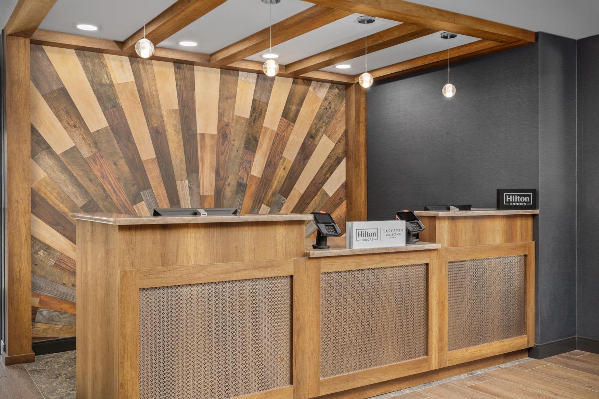 Hotel Westport Kansas City, Tapestry Collection By Hilton Екстер'єр фото